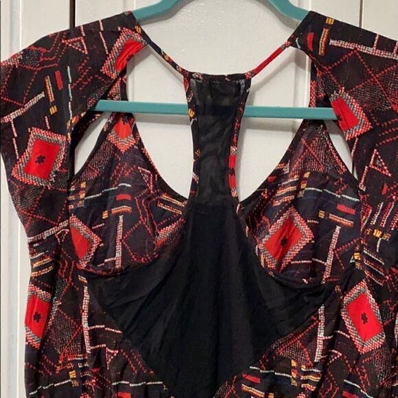 Silence & Noise Dress Print Cap Sleeve  size Large - Picture 7 of 10